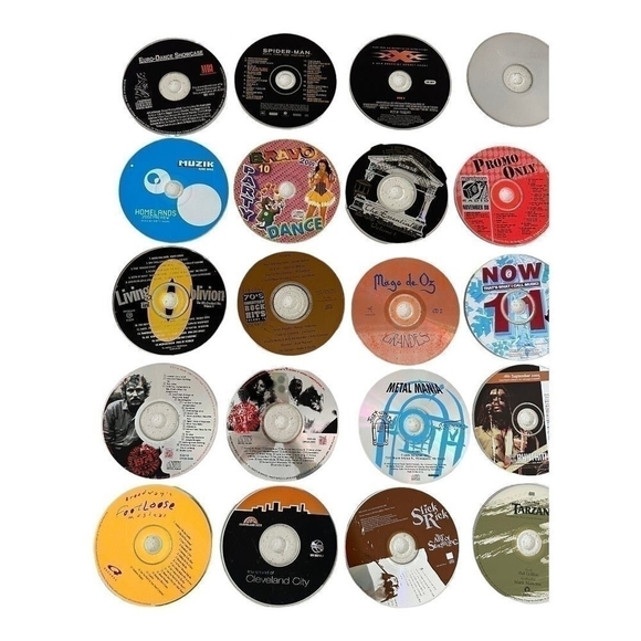 Lot of 25 Music CDs Soundtracks Compilations Rock Pop Broadway Vintage - Picture 2 of 3